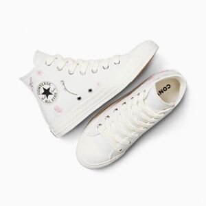 Chuck Taylor all star converse embroidered flowers painted petals women 6 NEW